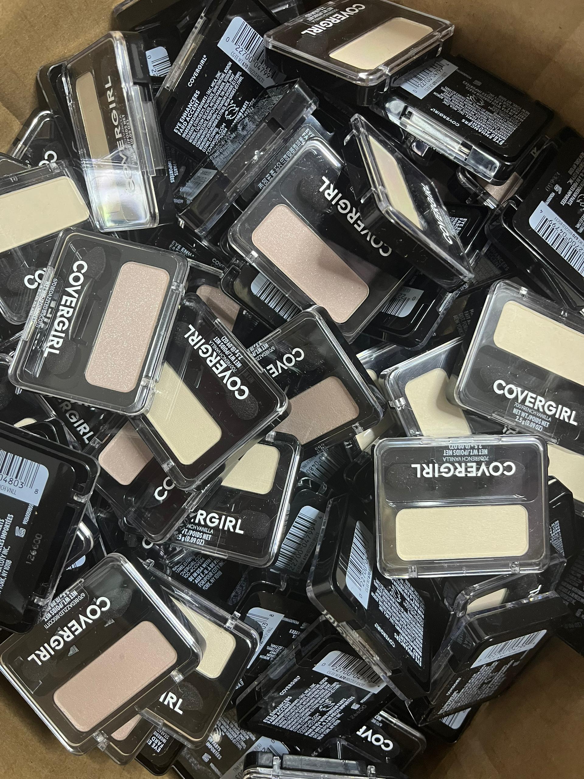 Surtido de sombras de ojos MINIMO 5 Unds (1,20$C/U)