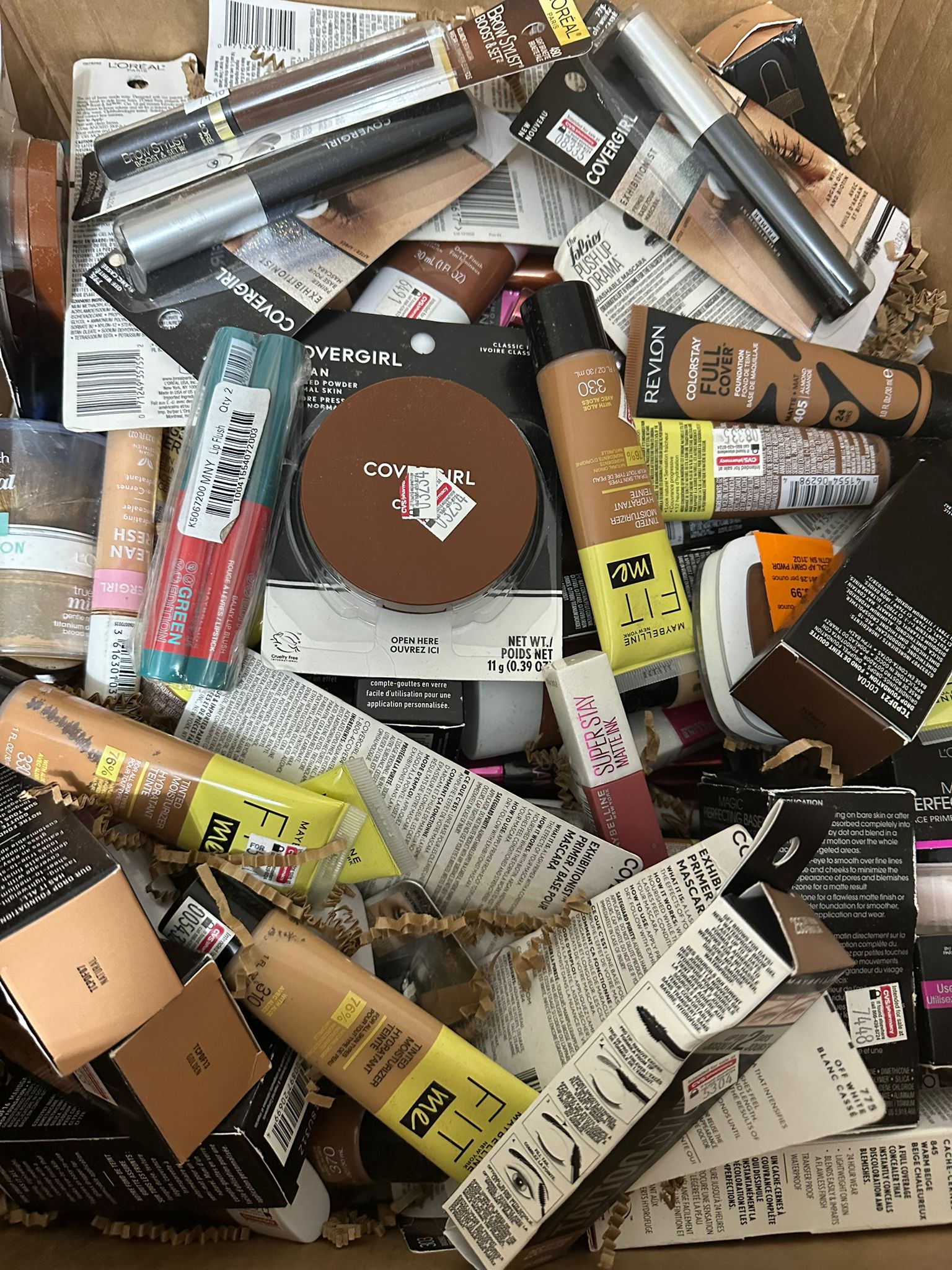 ⭐ Caja de Cósmeticos Premium Surtida marcas TOP - 50 Productos (Desde 2.62$/Unidad) ⭐