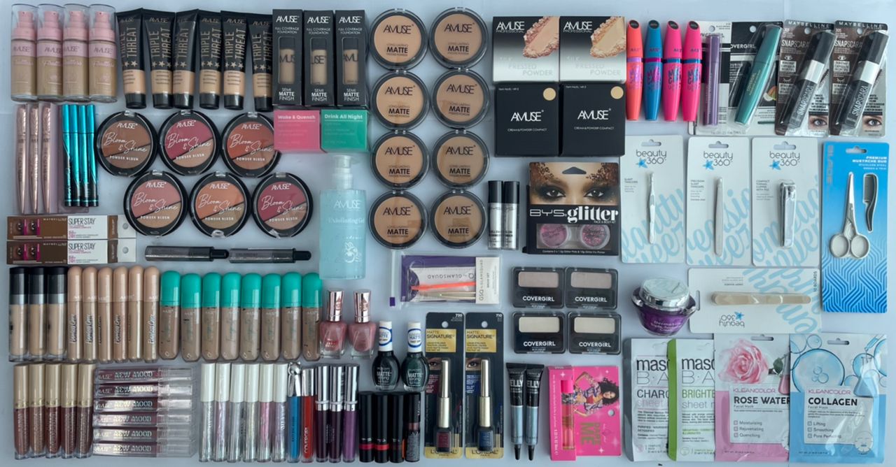 Caja de Cosméticos Surtida CLASSIC - 127 Productos (2.35$/Unidad)